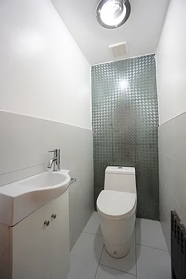 Rented by Rennit Inc. | media 9