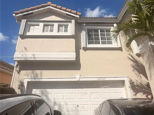 10863 NW 53rd Ln, Doral, FL 33178