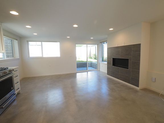 2nd image of 7756 4th Ave NE #B