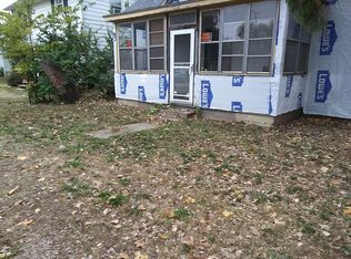 3213 S Vine St, Muncie, IN 47302