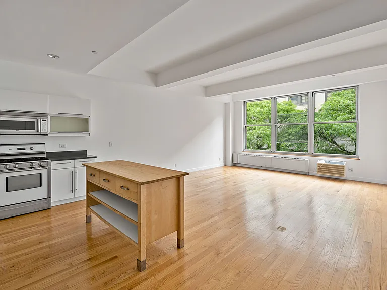 328 Dean St #3C — Photo 1