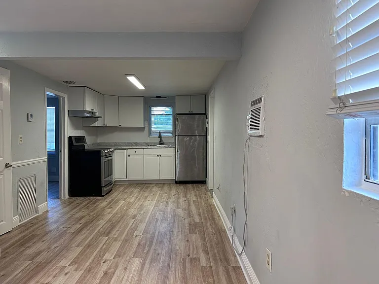 3901 Lakewood Rd #A — Photo 3