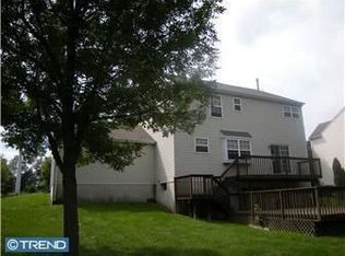 109 Drake Ln, North Wales, PA 19454