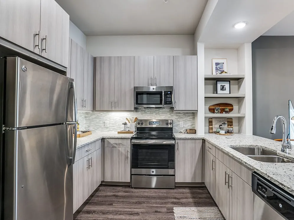 Avalon West Plano — Photo 1