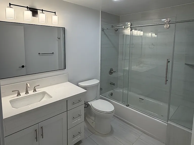 10934 Peach Grove St #201 — Photo 23