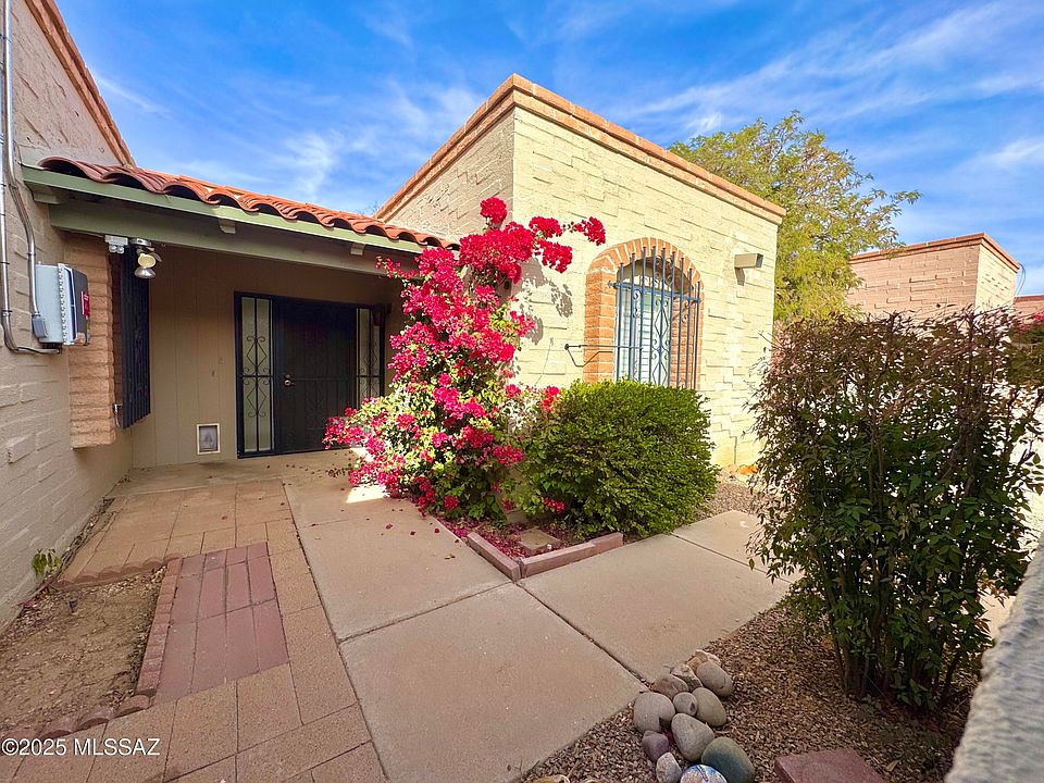 1st image of 4167 E La Cienega Dr
