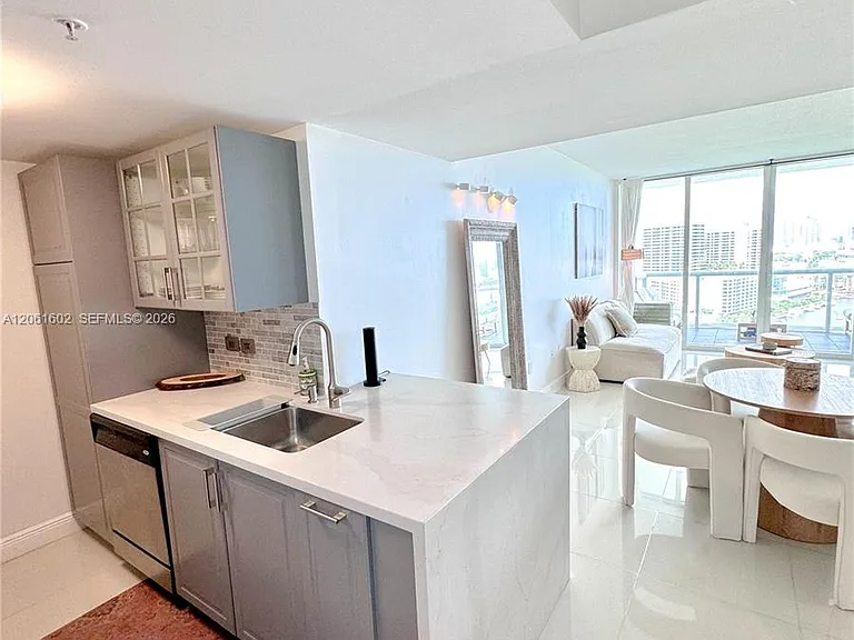 1861 NW South River Dr #2609 — Photo 10