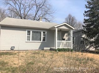 821 Howell Ave, Cahokia, IL 62206