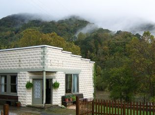 16 Blackwell Rd, Marshall, NC 28753