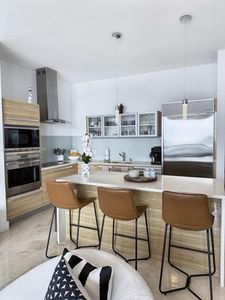 2020 N Bayshore Dr APT 2704, Miami, FL, 33137
