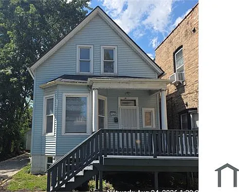 5 bed, 2800 sqft, $3,000 — Photo 1