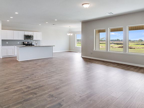 4th image of 417 Dulworth Ct