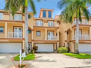 102 Bath Club Concourse, North Redington Beach, FL 33708