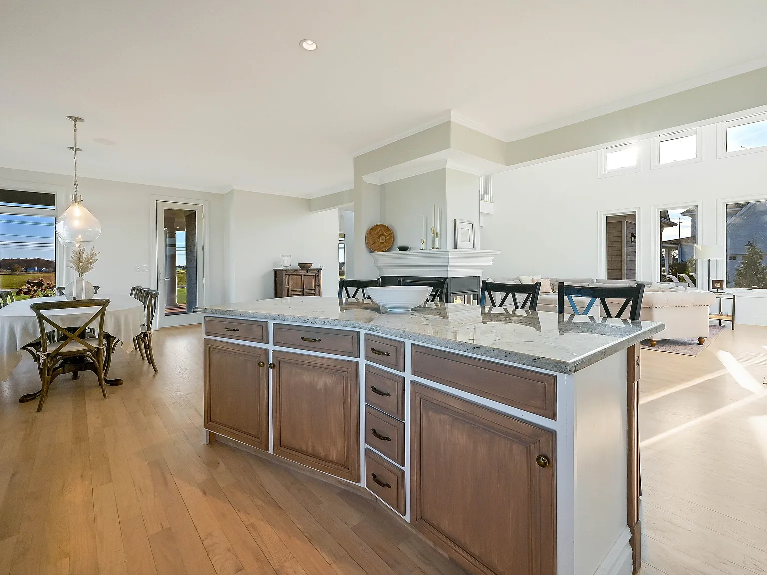 788 Reeves Avenue, Riverhead, NY, 11901 — Photo 3