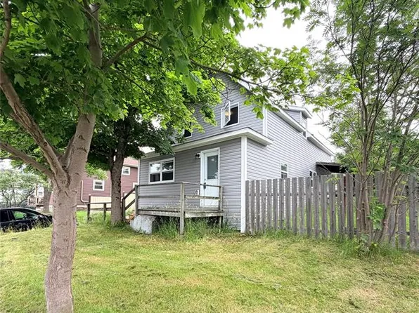 13 Circular Road, Grand Falls - Windsor, NL A2A1A5