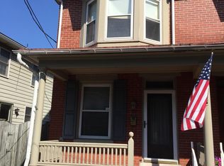 118 N Cedar St, Lititz, PA 17543