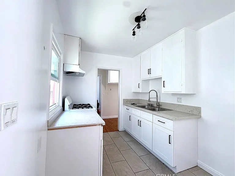 8767 Valley Blvd #15 — Photo 6