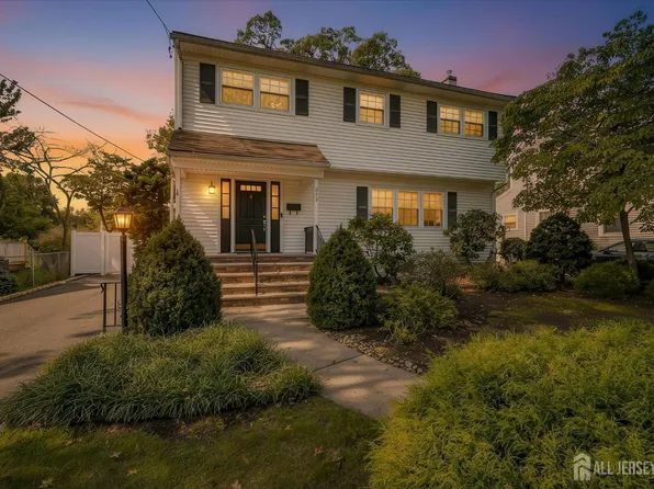 273 Grove Ave, Metuchen, NJ 08840