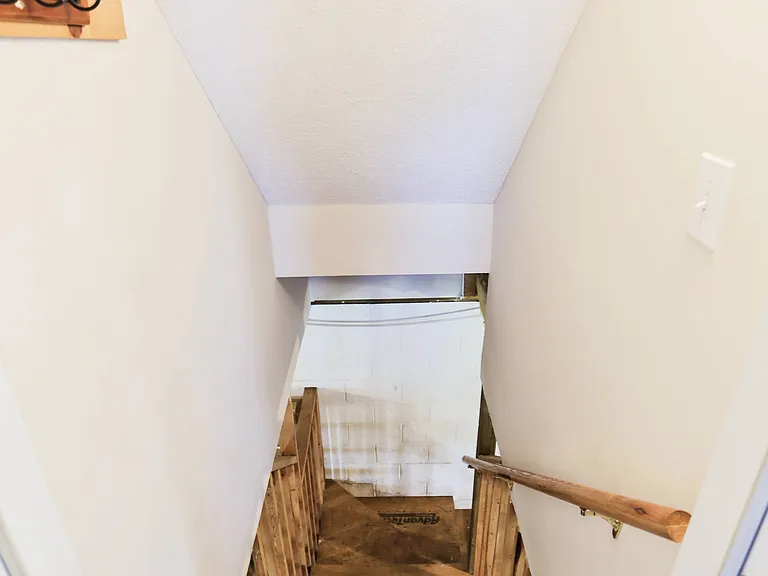 3927 Stella Dr — Photo 18