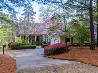 1161 Gussies Knl, Greensboro, GA 30642