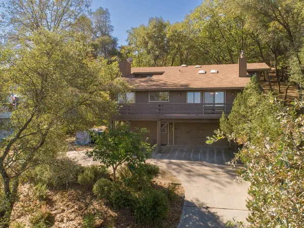 19744 Echo Blue Dr, Penn Valley, CA 95946