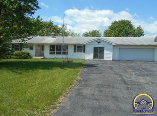 4721 SE Stanley Rd, Tecumseh, KS 66542