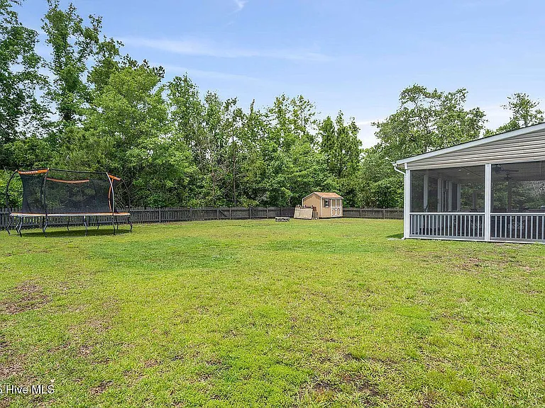213 Willas Ct — Photo 67
