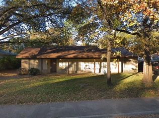 410 Eastcliff Dr, Euless, TX 76040
