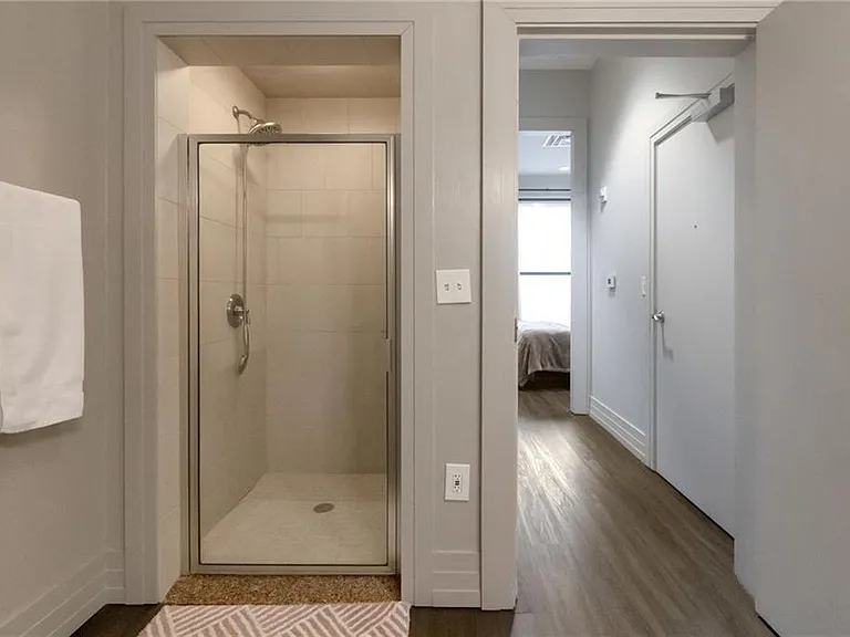 3040 Peachtree Rd NW #813 — Photo 20
