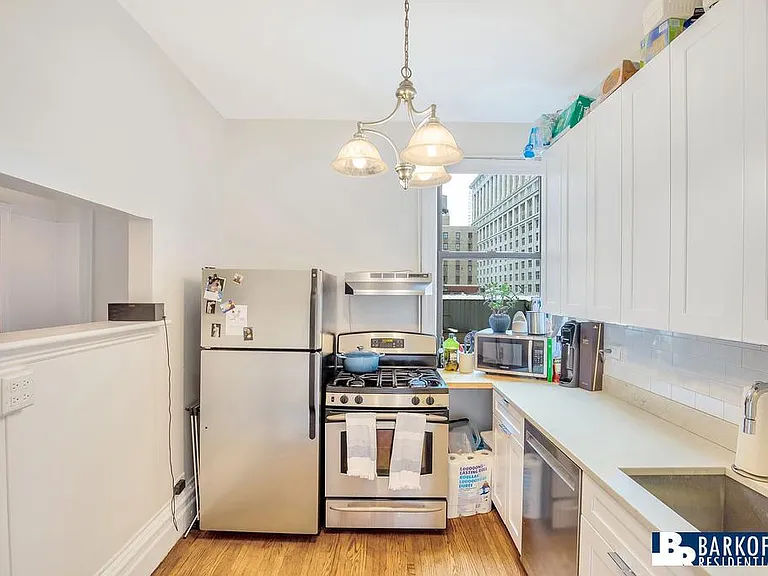 105 E 15th St #63 — Photo 13