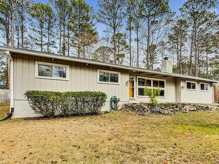 3121 Lynnray Dr — Photo 36