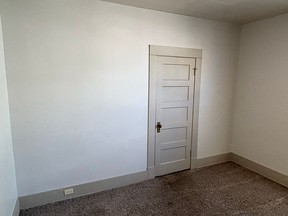 3rd image of 1110-1120 W Park St #1118
