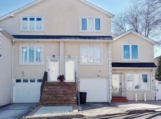 19 Bouton Ln, Staten Island, NY 10312