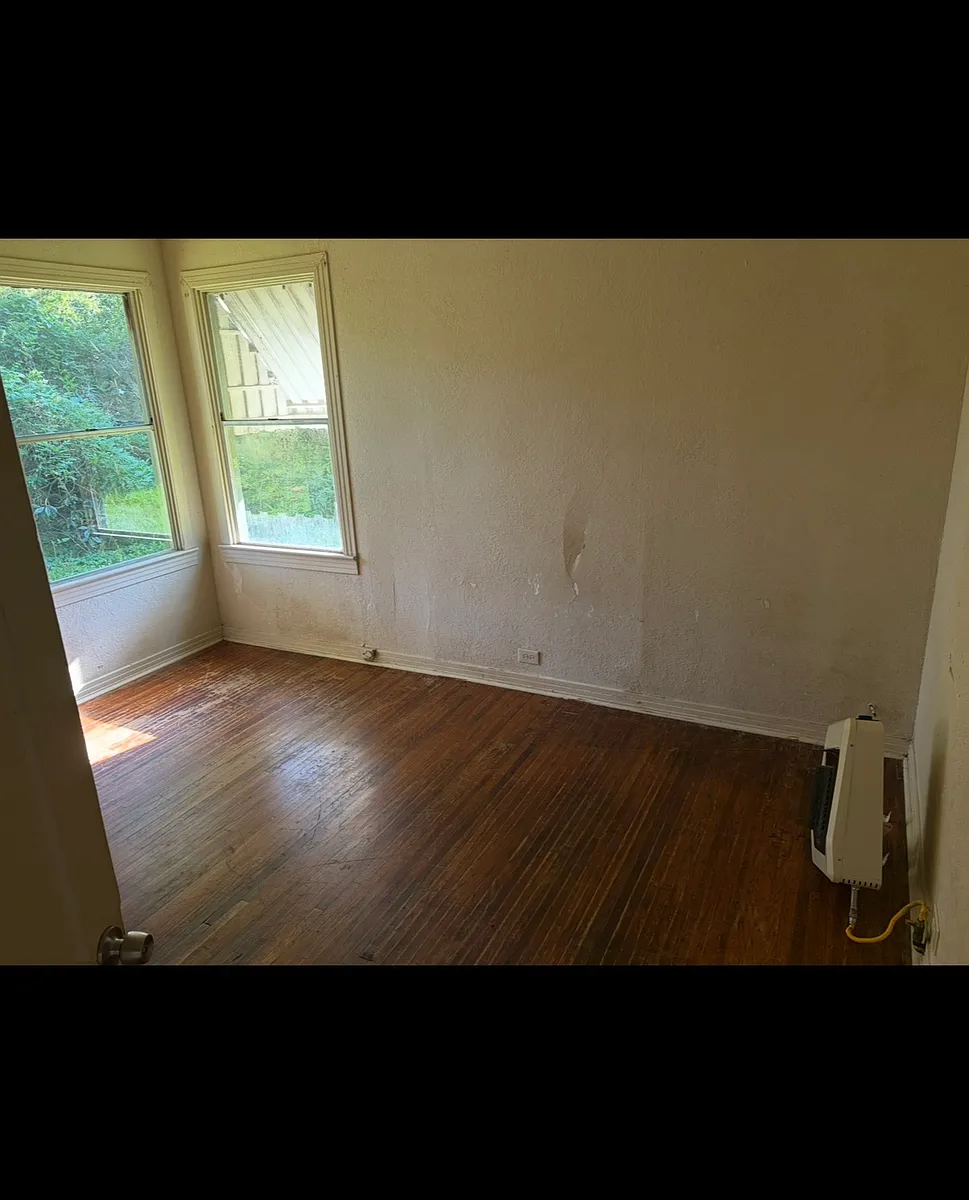 Building Photo - 4406 Jackson St
