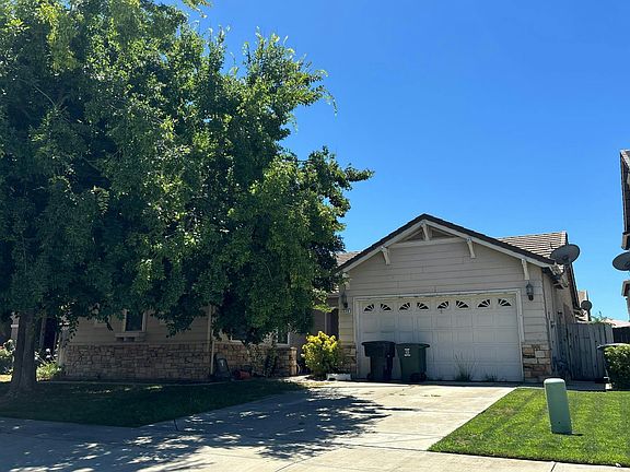 2nd image of 530 Seaport Village Dr
