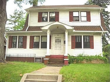 1st image of 894 Greenwood Ave