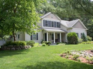 10 Bennington Loop, Saratoga Springs, NY 12866