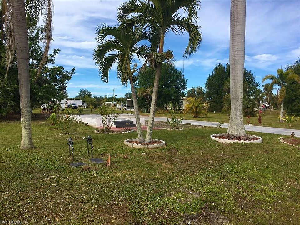 2nd image of 51 Twin Palms Dr