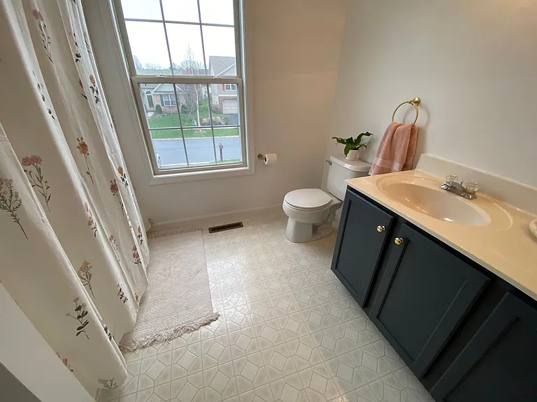727 Linnet Ln — Photo 16