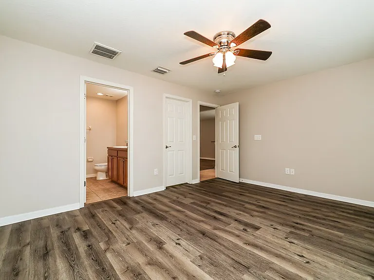 10323 Holland Rd — Photo 9