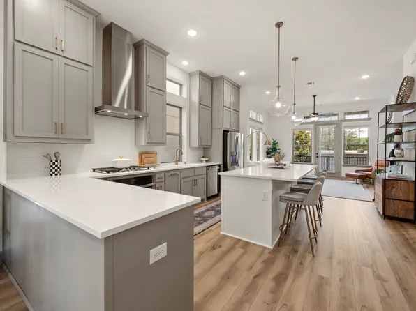 5320 Laurel Branch Dr, Dallas, TX 75209