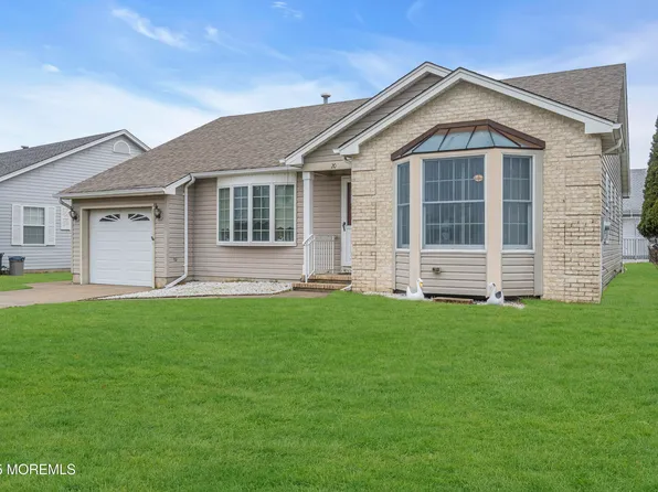 20 Sheridan Road, Toms River, NJ 08757