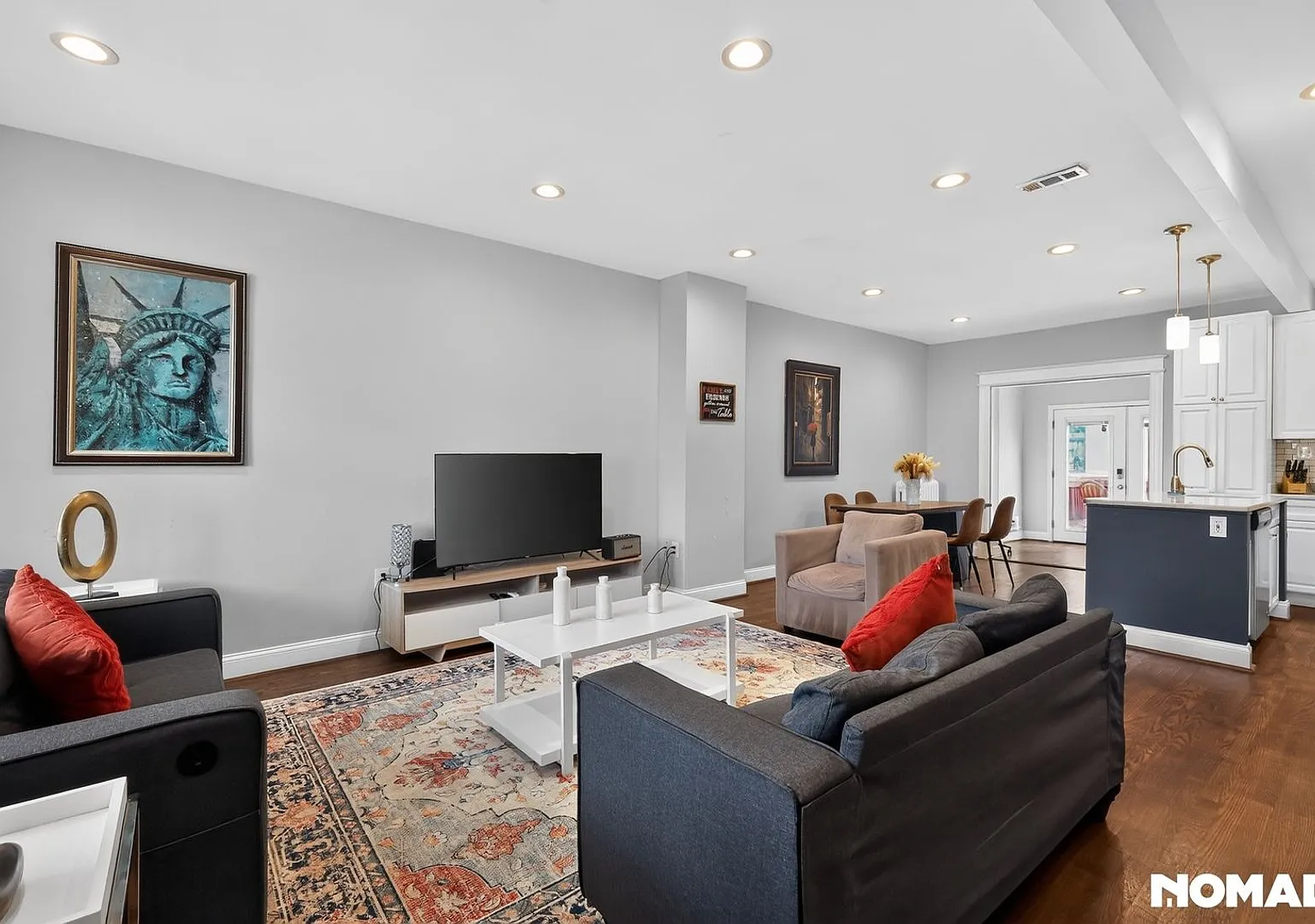 Charming 3BR House in Washington, DC — Photo 4