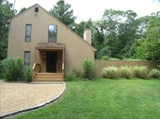 61 Cedar Dr, East Hampton, NY 11937