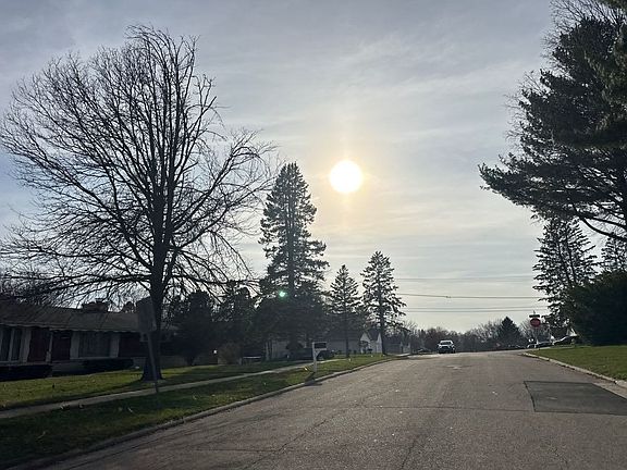 5th image of 5803 Alma Dr