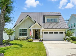 1005 Conservation Ln, Saint Simons Island, GA 31522