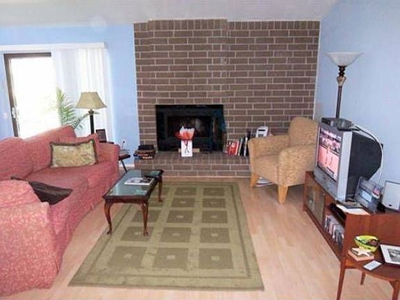 3rd image of 51 Zephyr Cove Cir