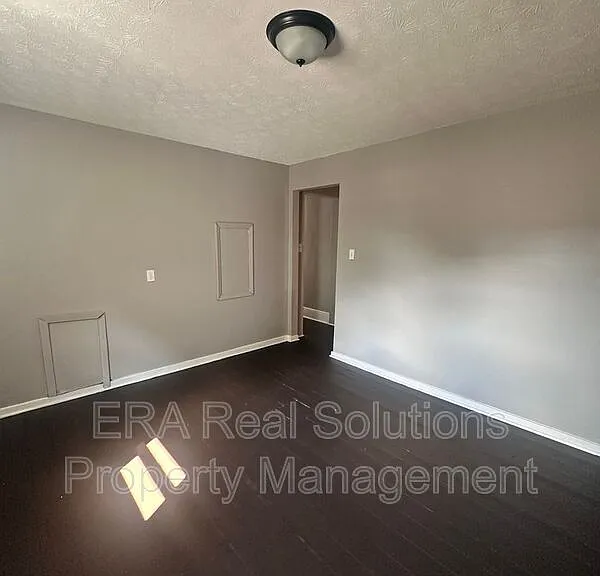 723 Sycamore St #2 — Photo 19