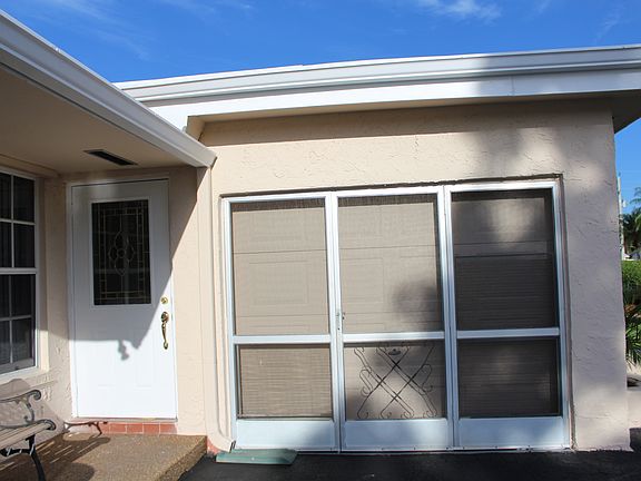 3rd image of 11450 NW 42nd St