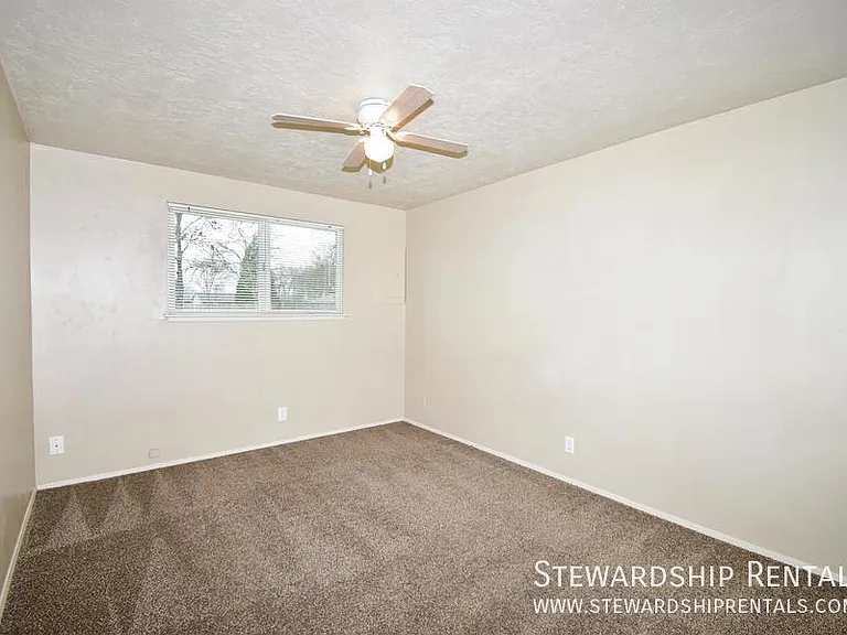 336 S 51st Pl — Photo 15